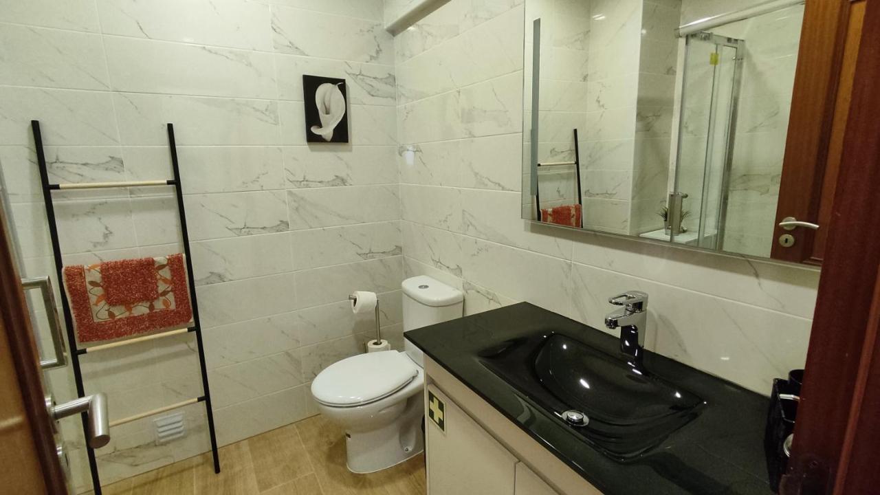 1 Torre Sol 2 - Casas & Papeis Apartment Armacao de Pera Bagian luar foto