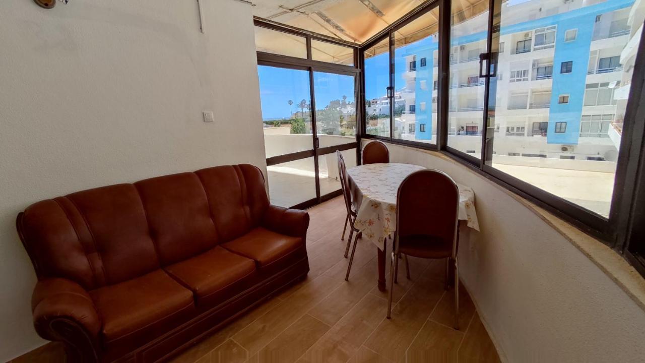 1 Torre Sol 2 - Casas & Papeis Apartment Armacao de Pera Bagian luar foto